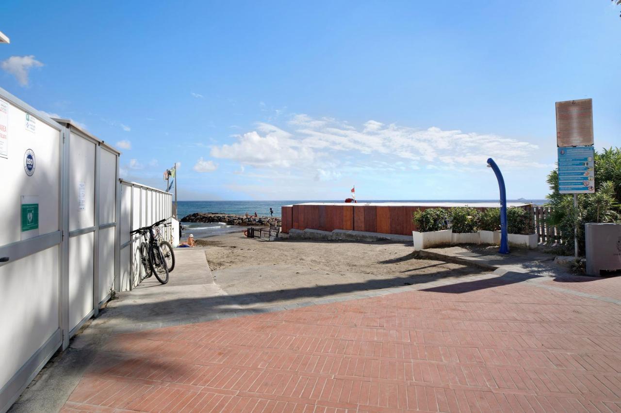 Casa di Ali Apartment Imperia Bagian luar foto